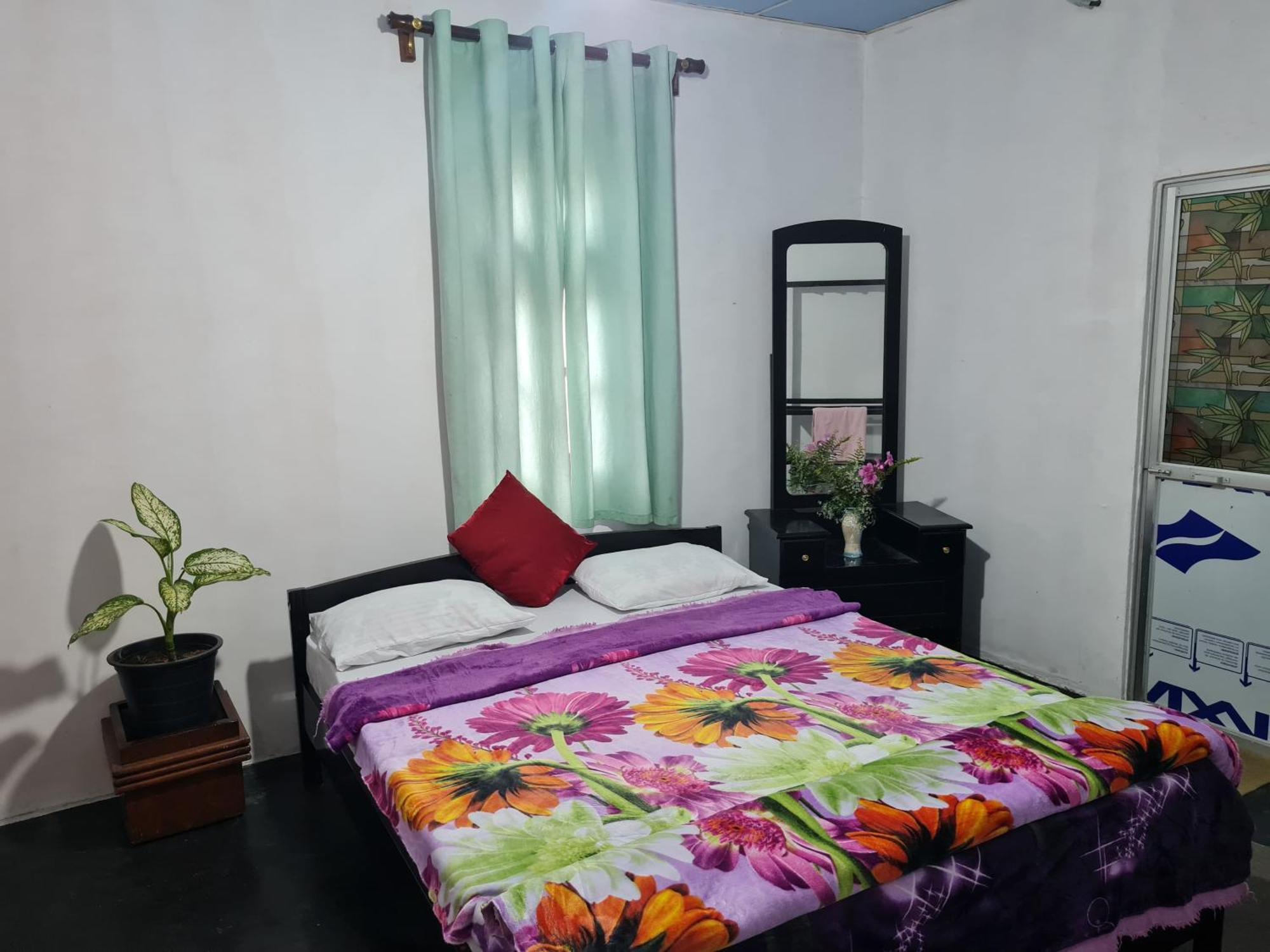Sasru Holiday Home 努沃勒埃利耶 外观 照片
